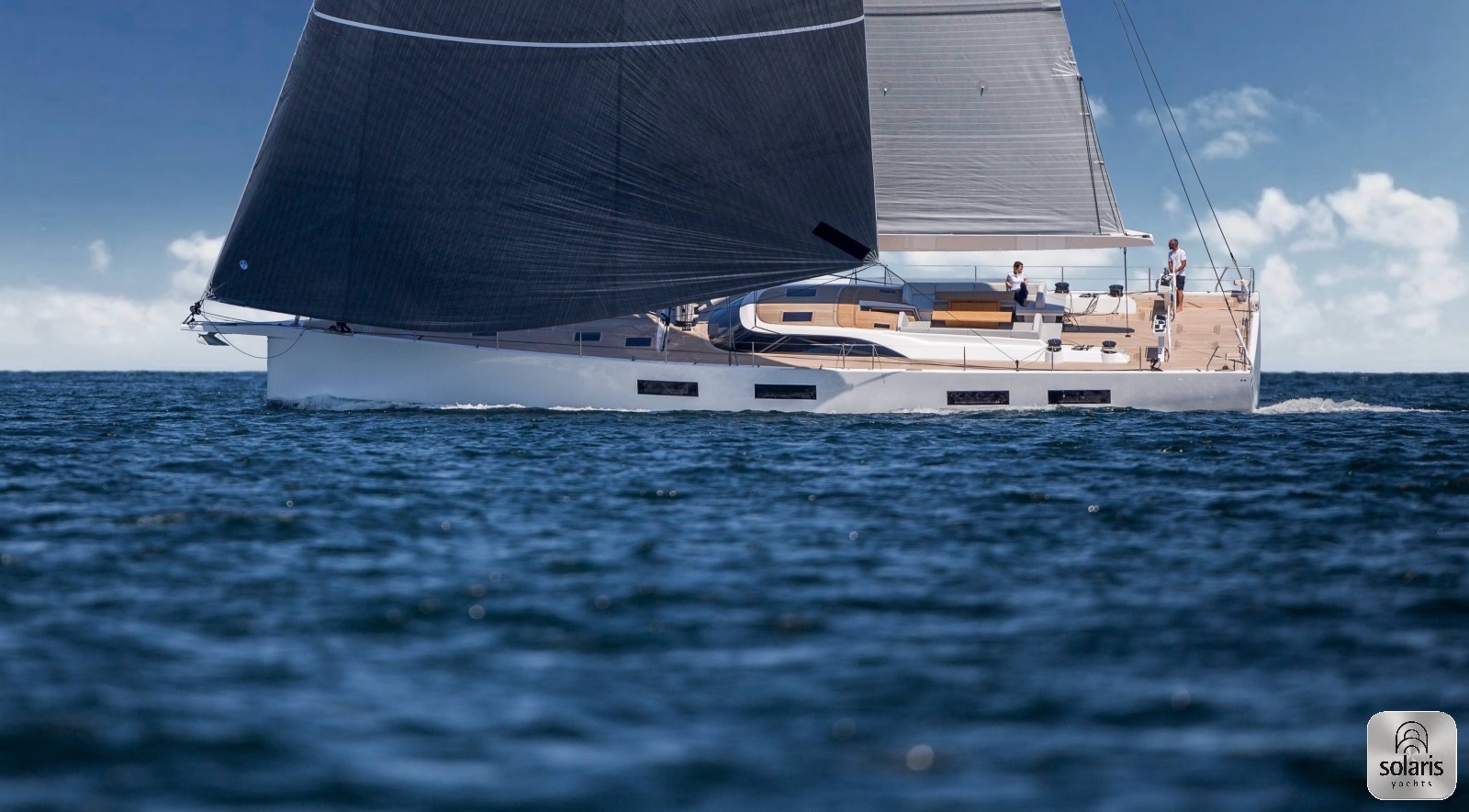 Solaris80_Raised_Saloon_Composite_Pre-Preg_Glass_Fiber_Yacht_Sailing